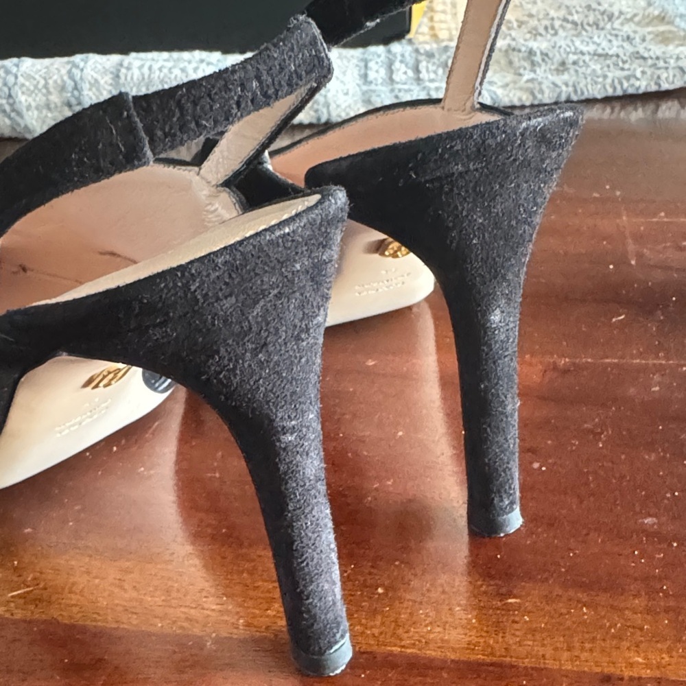 Sleek!  Cushnie et Ochs Black Cutout Slingback Heels - Sz 35 - Picture 4 of 5